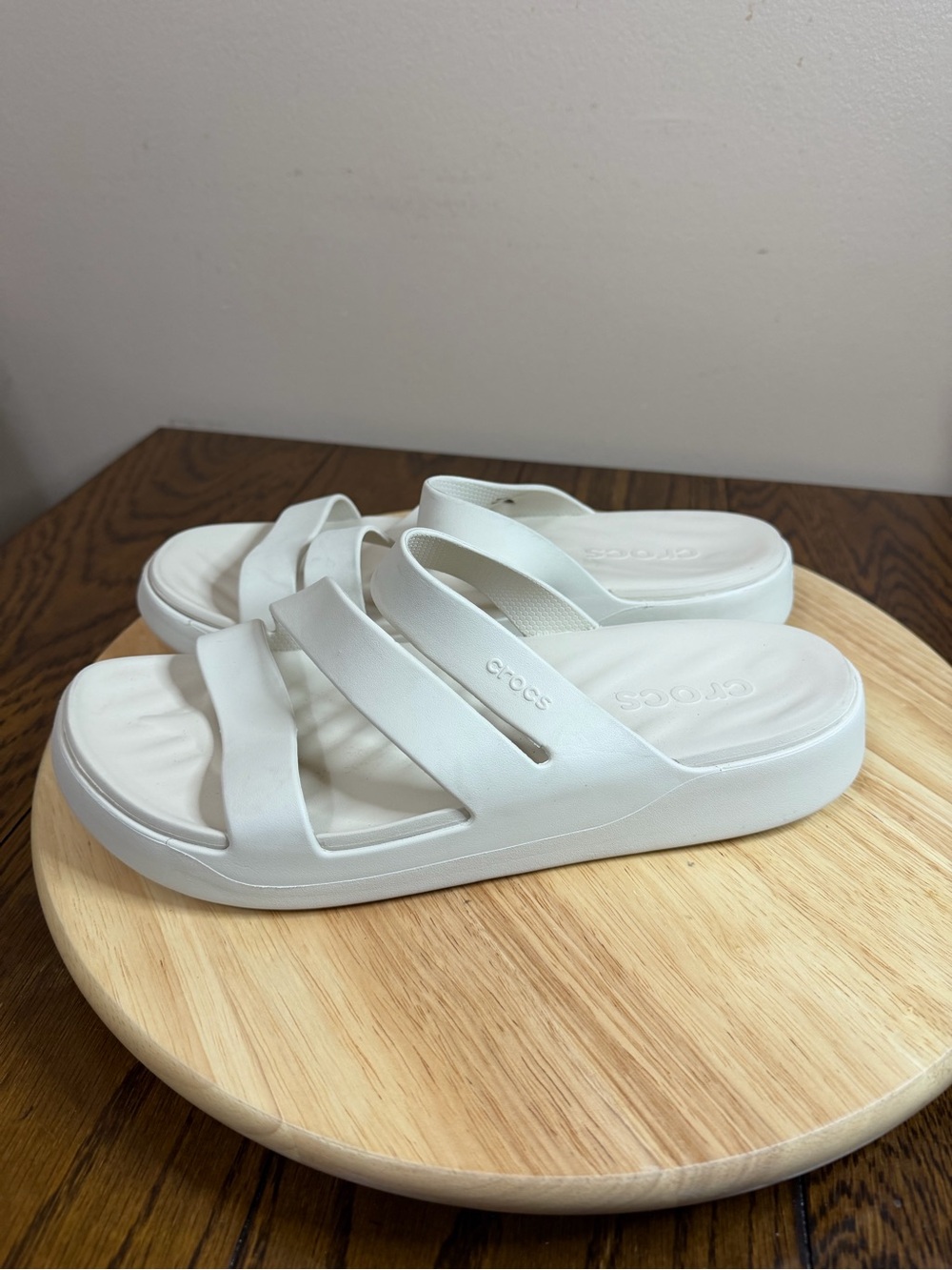 Crocs women’s Getaway Strappy sandals